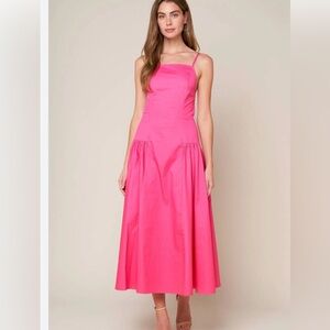 Flying Tomato SLEEK ESSENCE WOVEN MIDI DRESS